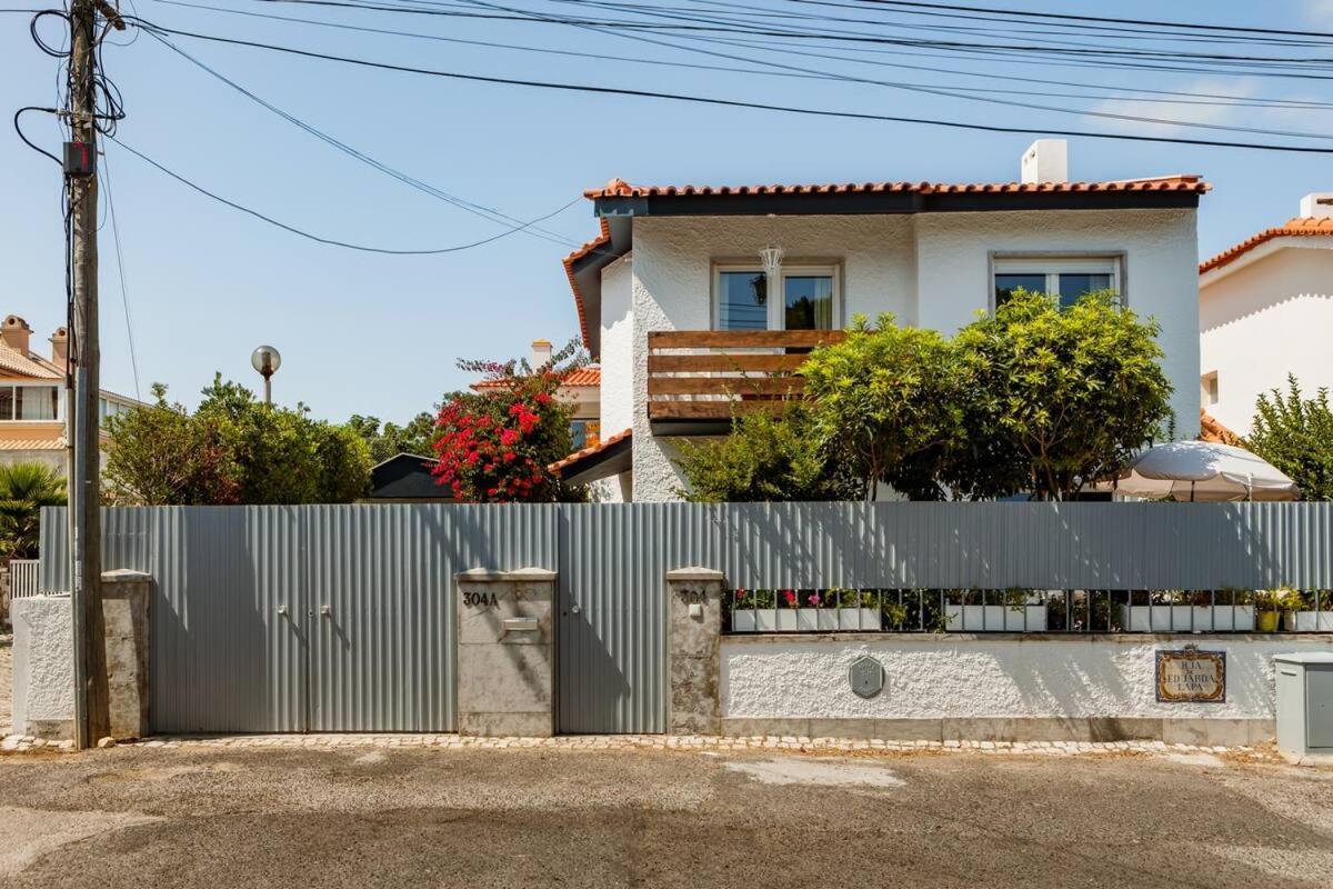 Traditional Villa In S Pedro , Estoril Alapraia Экстерьер фото